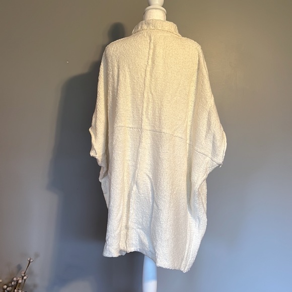 Elan Cream Long Sweater, One Size - Picture 3 of 4